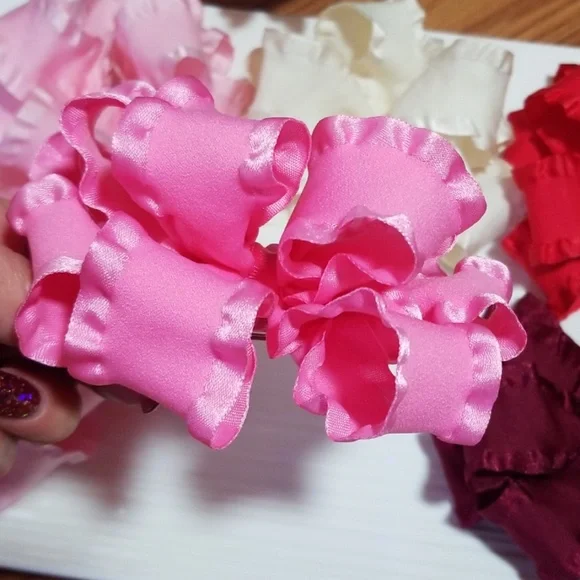 BIG double ruffle ribbon bows‎ 6 NEW